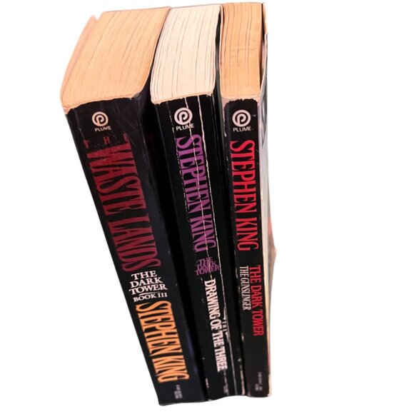 Stephen King The Dark Tower volume 1 2 3 - Softcovers in Good Condition - Picture 2 of 16